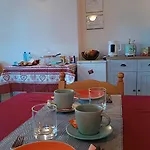 San Giovanni 3*
